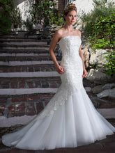 Load image into Gallery viewer, Mary&#39;s Bridal #6525 Size 8 ; Color Ivory Style: 6525 A fit and flare bridal gown featuring straight across neck line, re-embroidered lace and tulle, back with zipper closure and buttons, bolero, and court train. 
